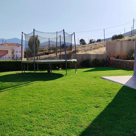 Villa Lazy Farm II Marathón Esterno foto